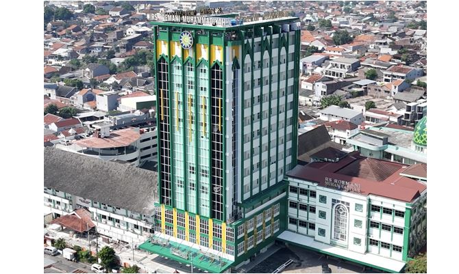 Ibrahim Tower RS Roemani Muhammadiyah Semarang yang megah berdiri setinggi 13 lantai. (ist)