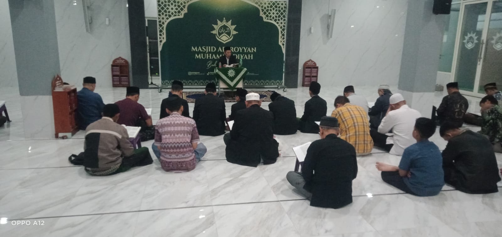 Kajian Rutin Masjid Ar Royyan Buduran: Menangis Boleh Tapi Jangan Sampai Menyalahkan Takdir Allah