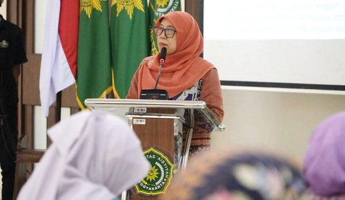 Sekretaris Umum Pimpinan Pusat ‘Aisyiyah, Tri Hastuti Nur Rochimah.