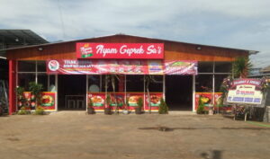 Salah satu gerai Ayam Geprek Sai di Malang, Jawa Timur. (ist)