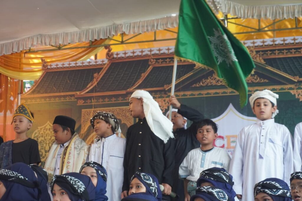 SD Muhammadiyah Bangil Gelar Drama Kolosal “The Light of Nusantara: Jejak K.H. Ahmad Dahlan