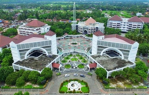 Kampus Universitas Muhammadiyah Yogyakarta.