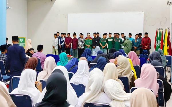 Gladi bersih Wisuda Tahfidz GEN Q 45 di Kantor PDM Surabaya. (ist)