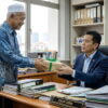 Hukum Memberikan Hadiah kepada Pejabat Publik