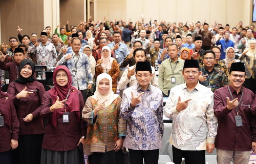 Pertemuan bersama para Pimpinan PTKIN yang turut dihadiri oleh Menteri Agama Nasaruddin Umar. (ist)