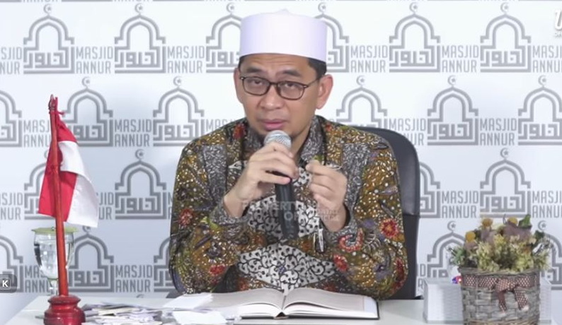 Ustaz Adi Hidayat