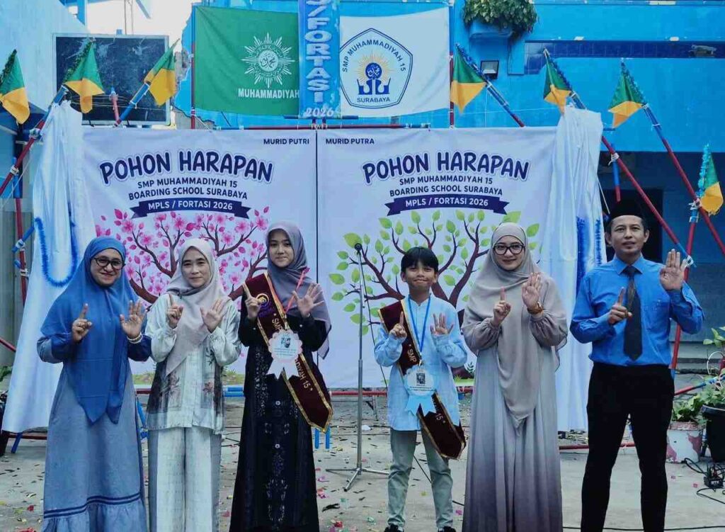 Bentangkan Sayap di 'Pohon Harapan', Murid Baru Spemlibels Surabaya Siap Taklukkan MPLS/Fortasi 2026