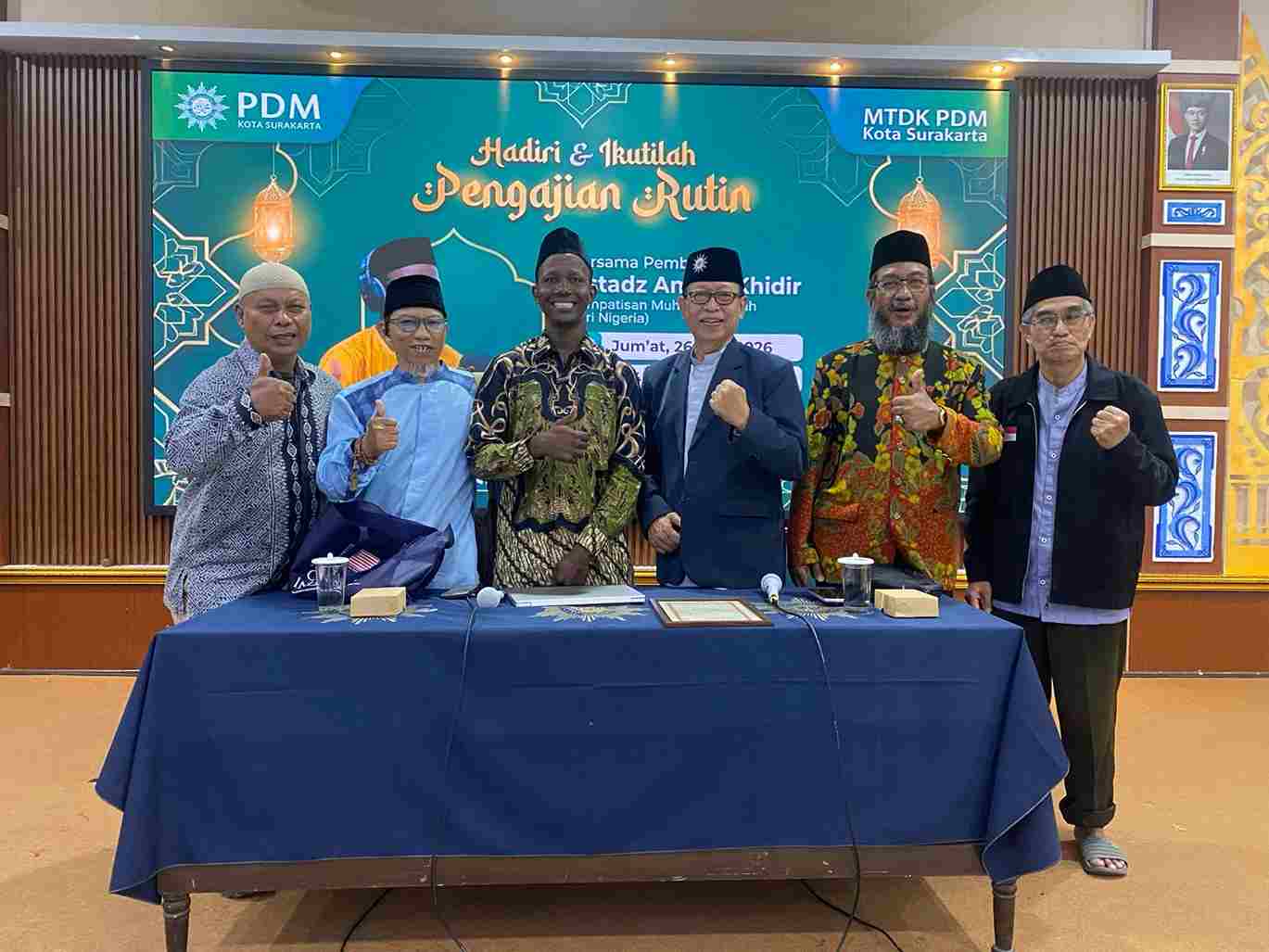 Tulis Al-Qur’an 30 Juz, Mahasiswa Nigeria Bikin Kagum