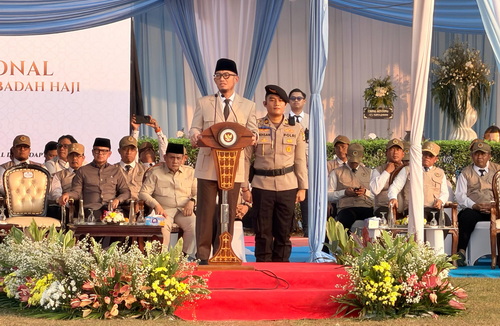 Wamenhaj Dahnil Anzar Simanjuntak saat memberikan amanat. (ist)