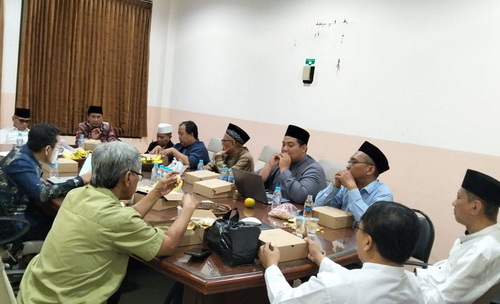 Rapat panitia Fashmu Jatim 2026 untuk mematangkan teknis lomba. (ist)