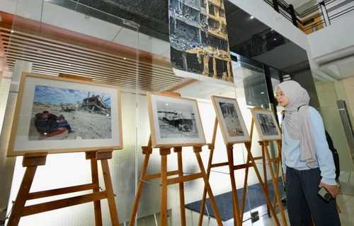 Pameran foto tentang sisi kemanusiaan rakyat Pelestina. (ist)