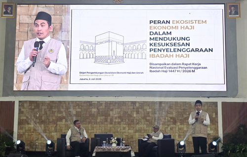 Direktur Jenderal PE2HU, Jaenal Effendi, saat paparan. (ist)