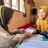 Bunda Umi: Dedikasi Tanpa Henti Meski Dihargai Rp6.000 Per Hari