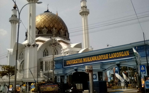 Masjid Ki Bagus Hadikusumo yang berada di kompleks Kampus UMLA bisa menjadi tempat transit rombongan dari Rute Barat.