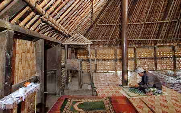 Salah satu masjid suku sasak di Pulau Lombok. (ist)