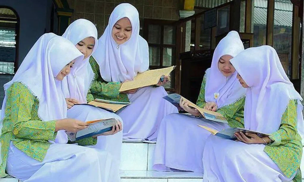 Menuntut Ilmu adalah Jalan Menuju Surga