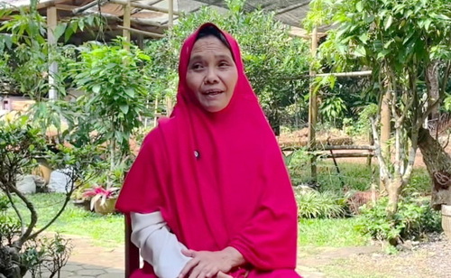 Ibu Andayanti yang telah mewakafkan tanah seluas 1000 meter persegi untuk pondok rehabilitasi khusus perempuan ODGJ. (ist)