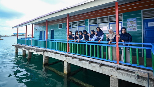 SMP Swasta Maritim Mola kini bertransformasi menjadi ruang tumbuh yang aman bagi anak-anak laut. (ist)