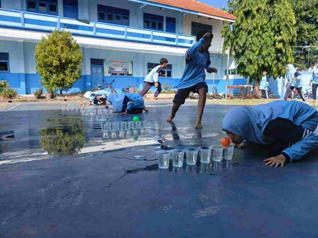 Tiup Balon, Permainan Sederhana yang Menumbuhkan Jiwa Sportivitas