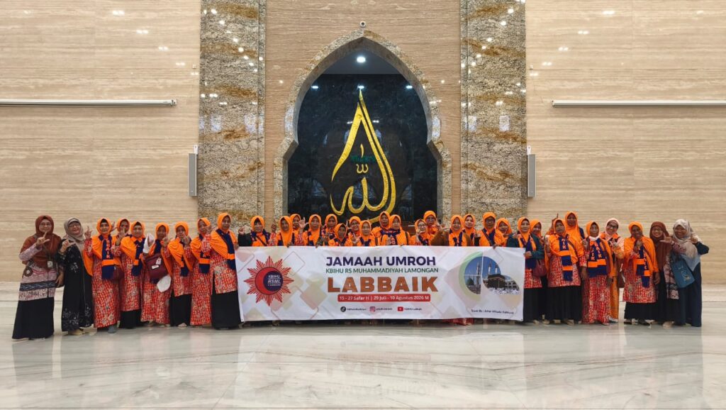 KBIHU Labbaik RSM Lamongan Resmi Berangkatkan 60 Jamaah Umrah, Kawal Ketat Kesehatan hingga Fasilitas VIP