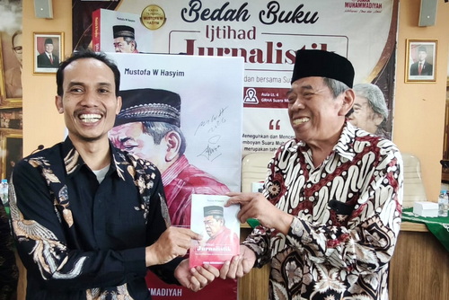 Bedah buku Ijtihad Jurnalistik karya Mustofa W. Hasyim. (ist)