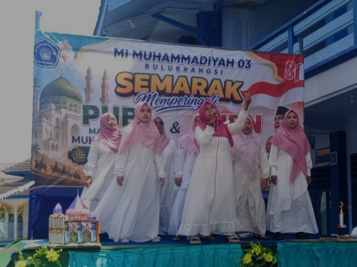MI Muga Bulubrangsi Lamongan Sambut Maulid Nabi, Wali Murid Tampilkan Lagu Islami