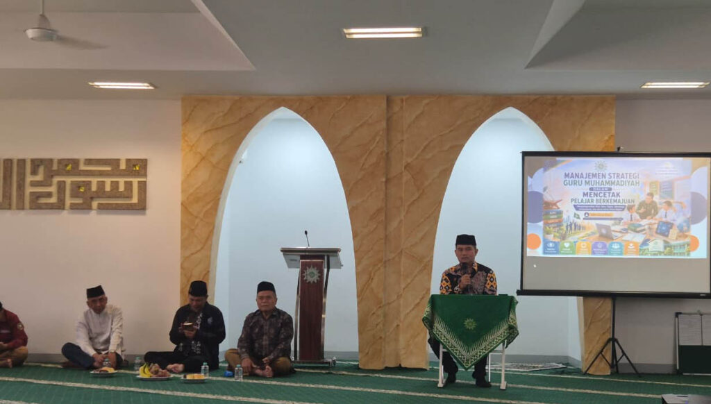 Guru Muhammadiyah Harus Menjadi Pembaca Zaman dan Pemimpin Perubahan