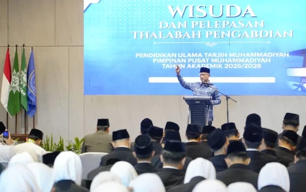 Haedar Nashir memberikan sambutan dalam Wisuda PUTM. (ist)