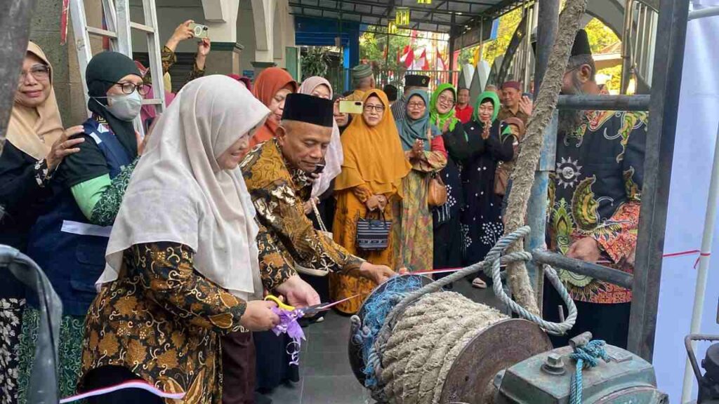 PDM Surakarta Bangun Sumur Dalam untuk Panti dan Warga