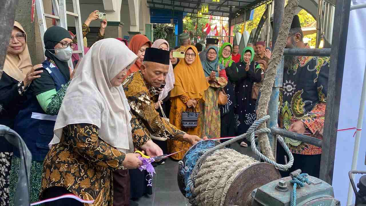 PDM Surakarta Bangun Sumur Dalam untuk Panti dan Warga
