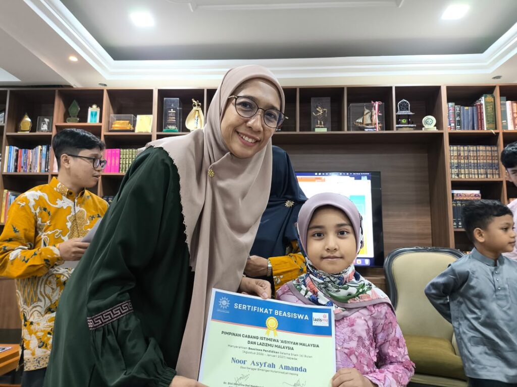 Program Orang Tua Asuh PCIA Malaysia Bantu Pendidikan Anak Sanggar Bimbingan