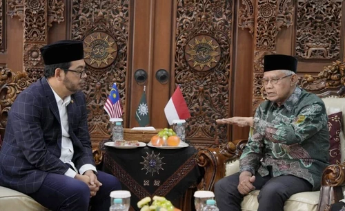 Haedar Nashir saat menerima Menteri di Jabatan Perdana Menteri (JPM) Bidang Hal Ehwal Agama Malaysia, Zulkifli bin Hasan. (ist)