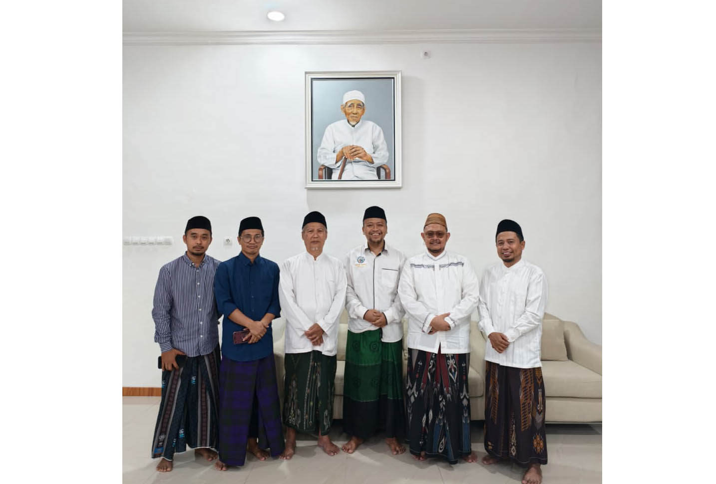 Meneguhkan Ukhuwah, Dua Alumni Al-Azhar,  Menginisiasi Silaturahmi,  Kiai Fauzan, Muhammadiyah Sampang, 