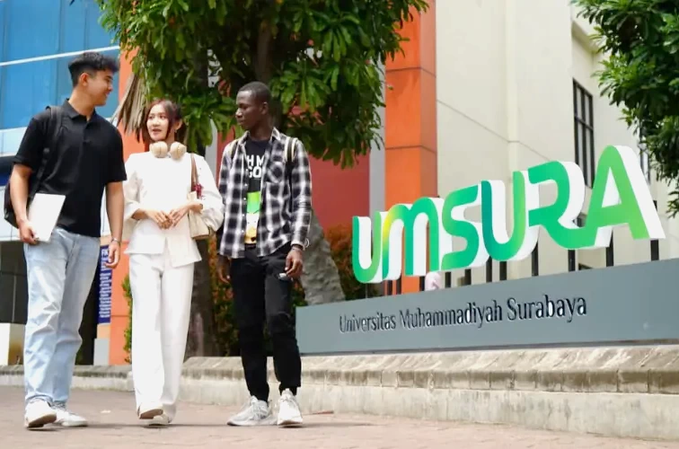 Kampus Universitas Muhammadiyah Surabaya (UMSURA) yang inklusif. masuk dalam peringkat kelima Unirank 2026. (ist)
