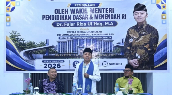 Wamendikdasmen Fajar Riza Ul Haq, melakukan kunjungan kerja ke Universitas Muhammadiyah Gorontalo (UMGO).