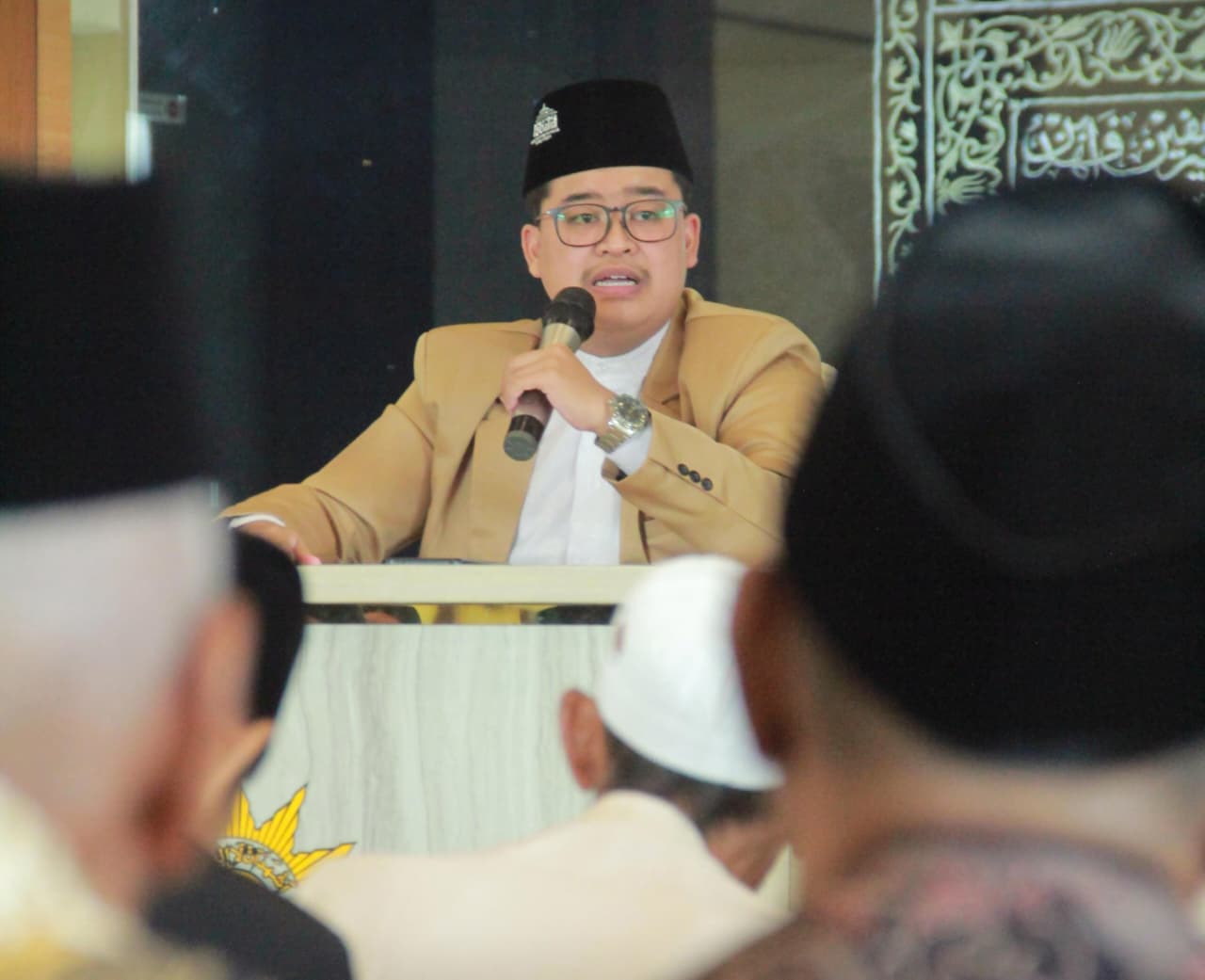 Kajian Ahad Pahing Masjid KH Ahmad Dahlah Sidayu Diramaikan Bazar, Pasar Sayur Hingga 500 Paket Souvenir