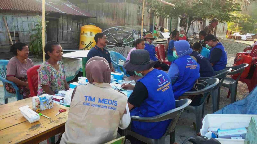 Respon Kemanusiaan, Klinik ‘Aisyiyah Kupang Kirim Dua Perawat  ke Posko Dampek di Manggarai Timur