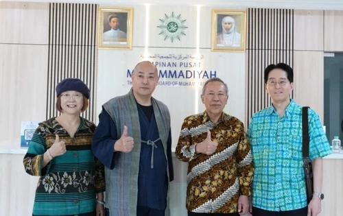 Ketua PP Muhammadiyah, Syafiq A. Mughni bersama perwakilan Global Peace Foundation. (ist)
