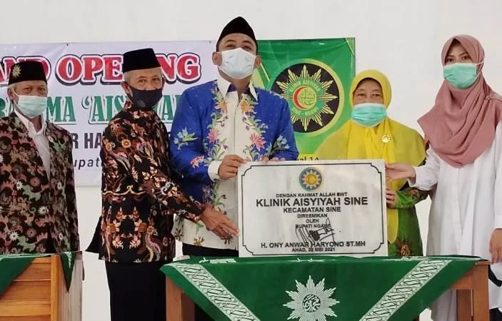 Peresmian Klinik Aisyiyah Sine, Ngawi, pada Mei 2021 lalu, menjadi awal pengabdian melayani kesehatan warga. (ist)