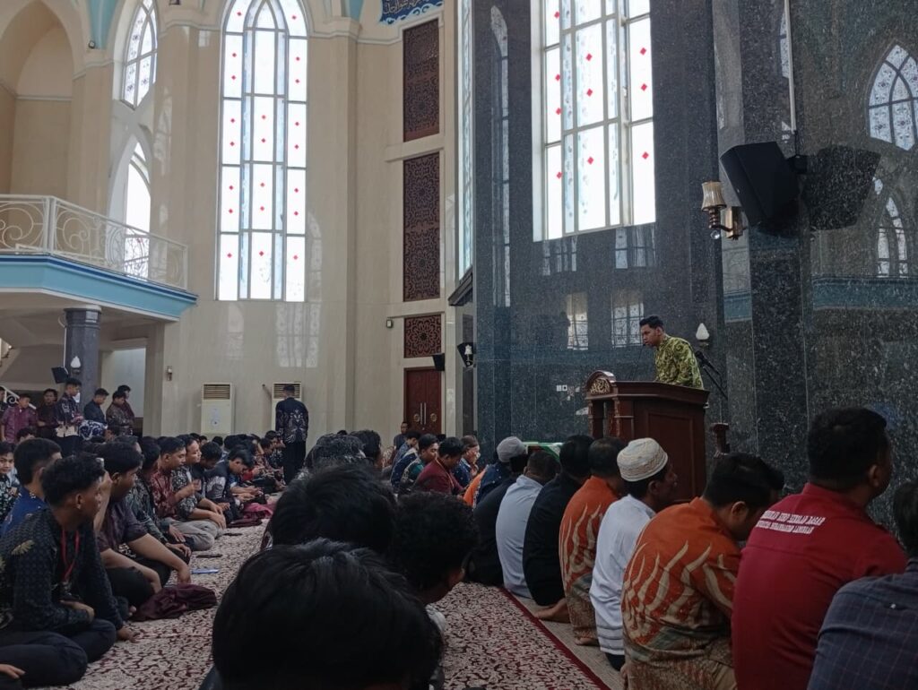 Mastama UMLA Diwarnai Kultum Mahasiswa Baru, Masjid Ki Bagus Hadikusumo Jadi Ruang Berbagi Ilmu