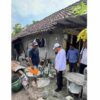 Lazismu Jatim Beri Bantuan Septictank di Bantaran Kaliampo Candi Sidoarjo