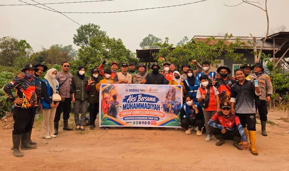Aksi Kemanusiaan, Muhammadiyah Kalteng Terus Turunkan Relawan di Tengah Karhutla 