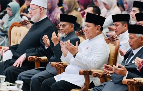 Presiden Prabowo saat menghadiri peringatan 100 tahun Gontor. (ist)