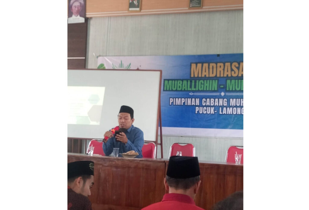 Madrasah Muballighin-Muballighot PCM Pucuk Gelar Kuliah Pengantar Ilmu Tafsir