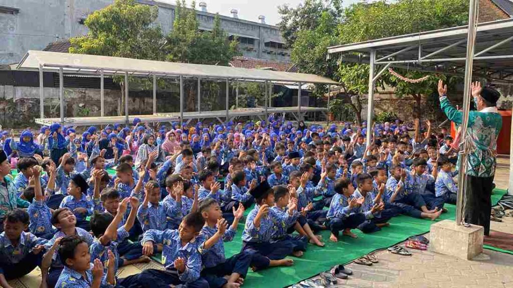 SD Muhammadiyah 24 Gajahan Surakarta Gelar Salat Istisqa