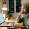Islam dan Cyberbullying: Pentingnya Menjaga Kehormatan Orang Lain