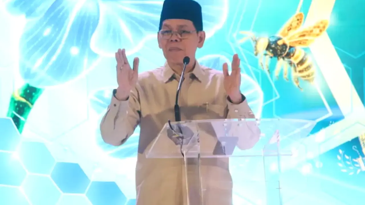 Ibu Sebagai Madrasah Pertama Literasi dan Keuangan Syariah Keluarga
