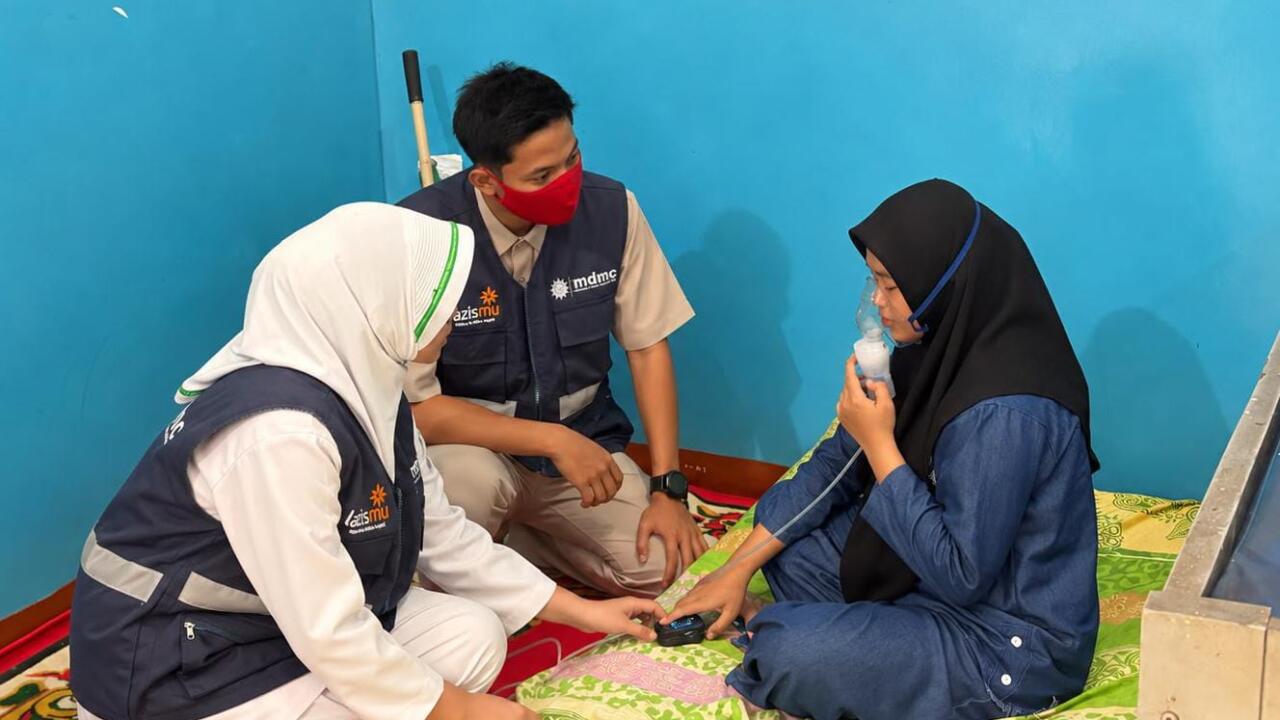 Kabut Asap Karhutla Sangat Pekat, Rumah Oksigen Muhammadiyah Sigap Layani Warga