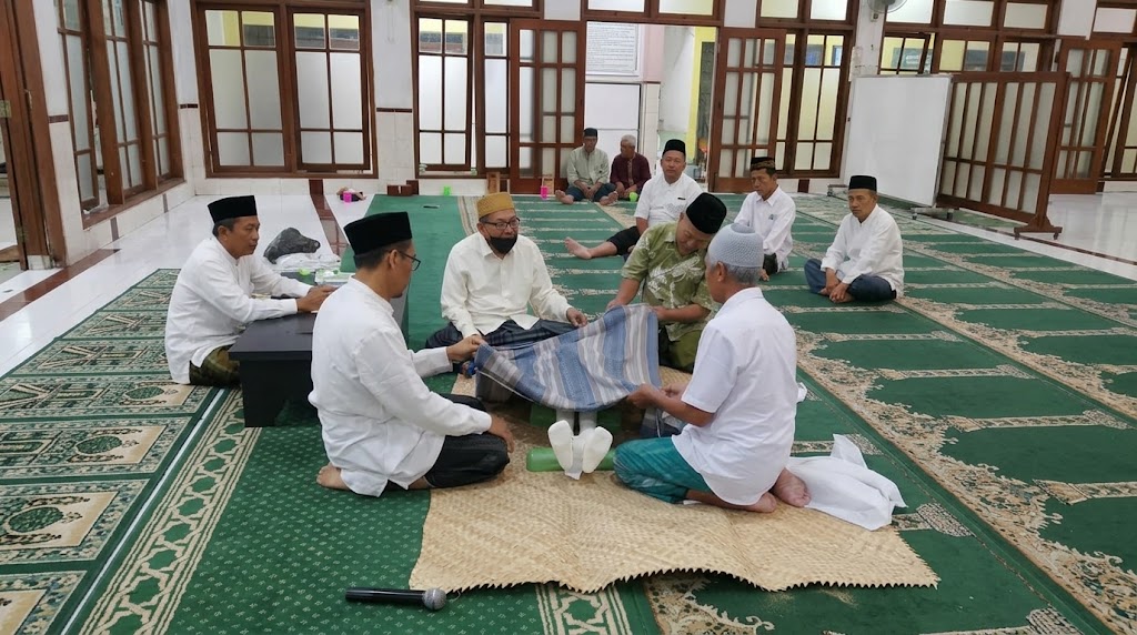Masjid Al Muttaqien Nganjuk Gelar Pelatihan Pemulasaraan Jenazah