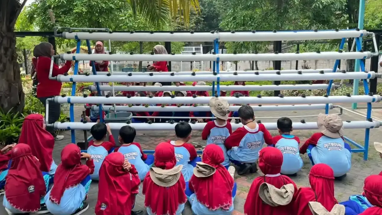 “Mudalan Outbound Day” Mengasah Karakter dan Kemandirian Siswa